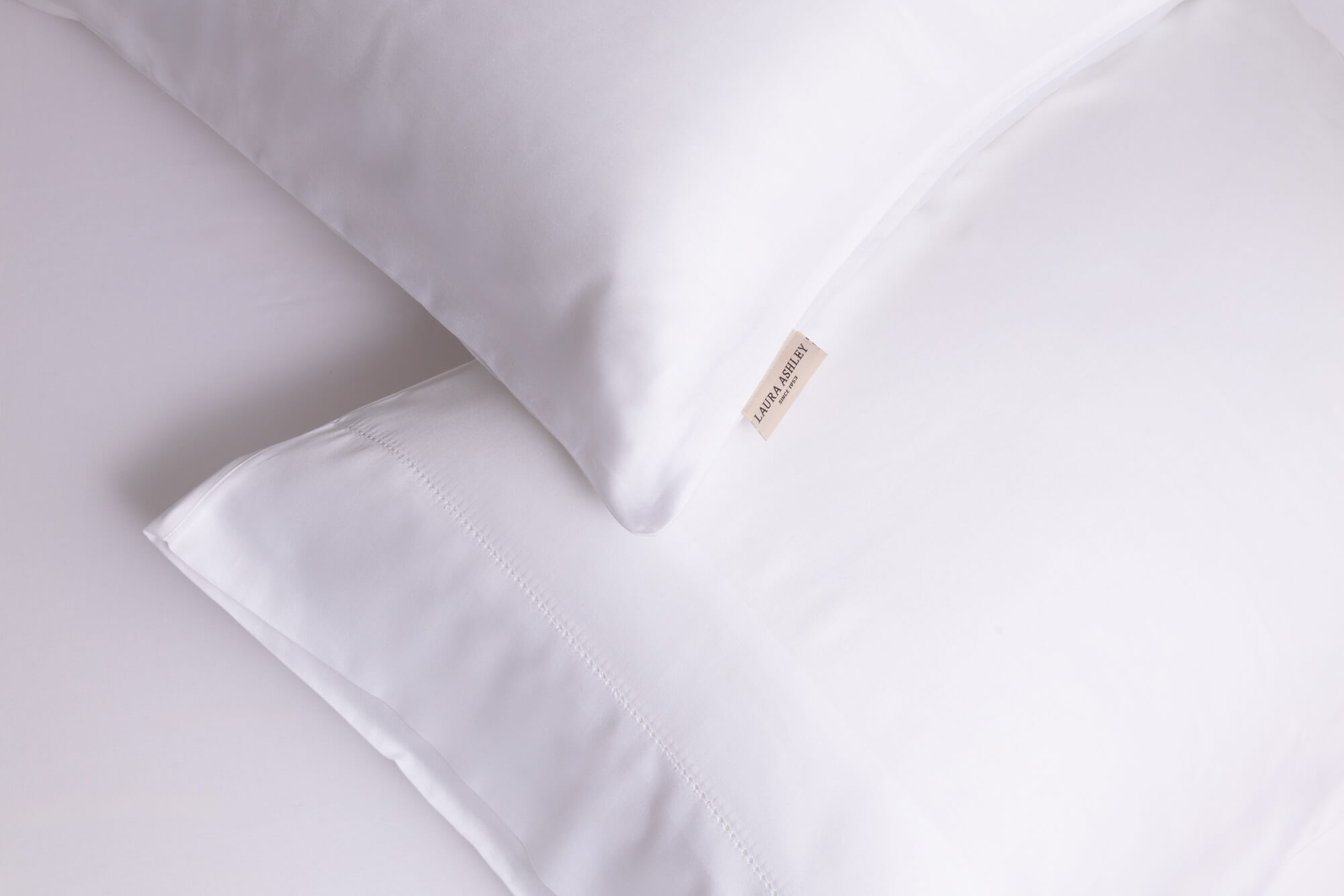 סט מצעים 100% כותנה סאטן 300 – לבן – תמונה 3